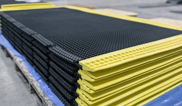 sc-customized-mats-hero-1 (1 of 1)