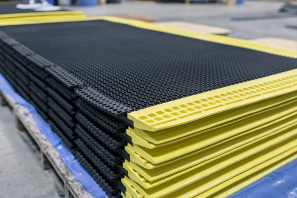sc-customized-mats-hero-1 (1 of 1)