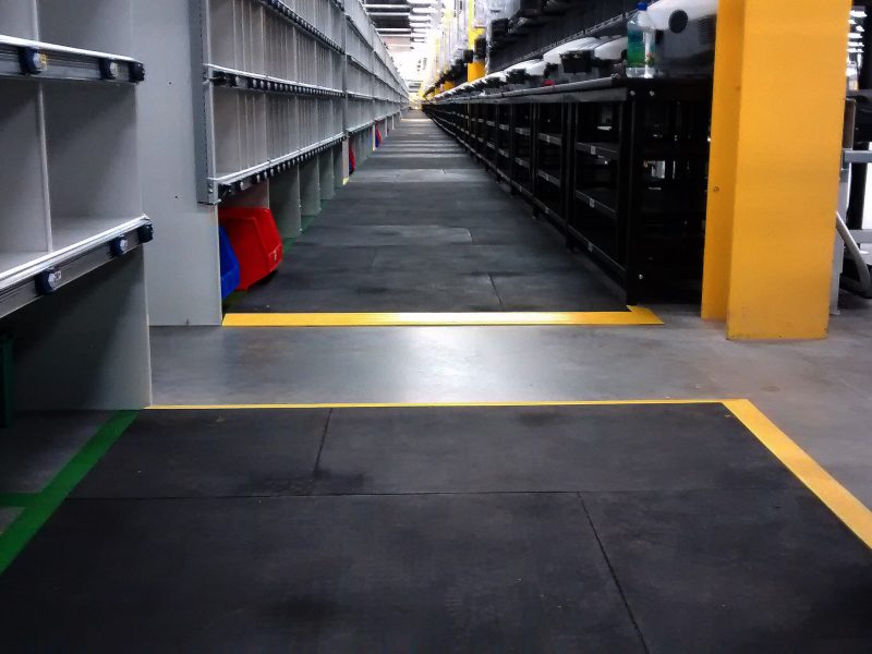 Smartcells Anti-Fatigue Custom Runners at Amazon Warehouse