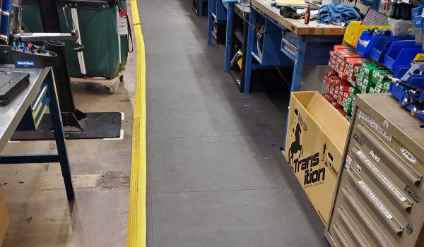 smartcells-anti-fatigue-retail-custom-flooring